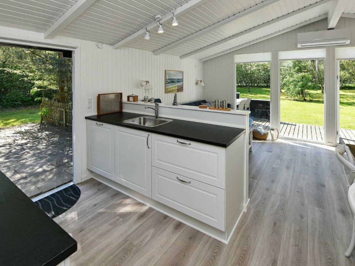 5 Person Holiday Home In Oksb L Dyreby Εξωτερικό φωτογραφία